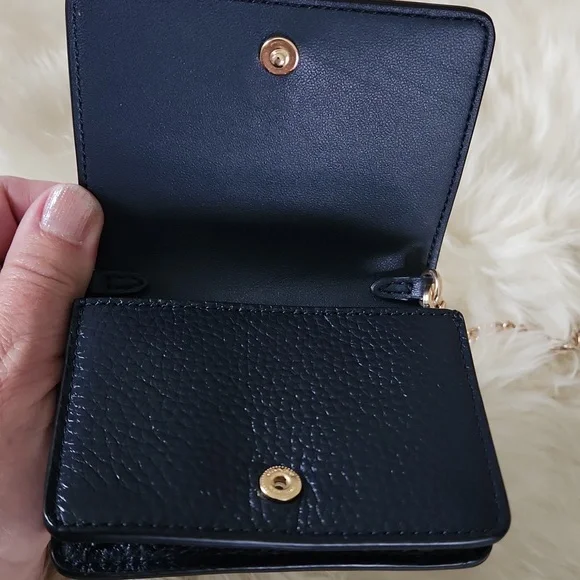 Beautiful NWOT Coach FloralSignature Leather Wallet With Chain 💜🤎🎁